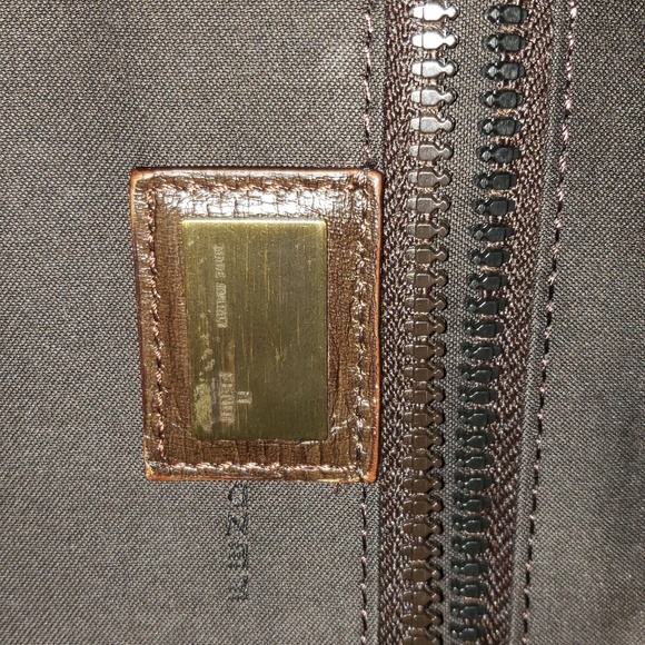 SOLD!! 💸Fendi Trolley Luggage Carry-On Bag - Picture 7 of 8